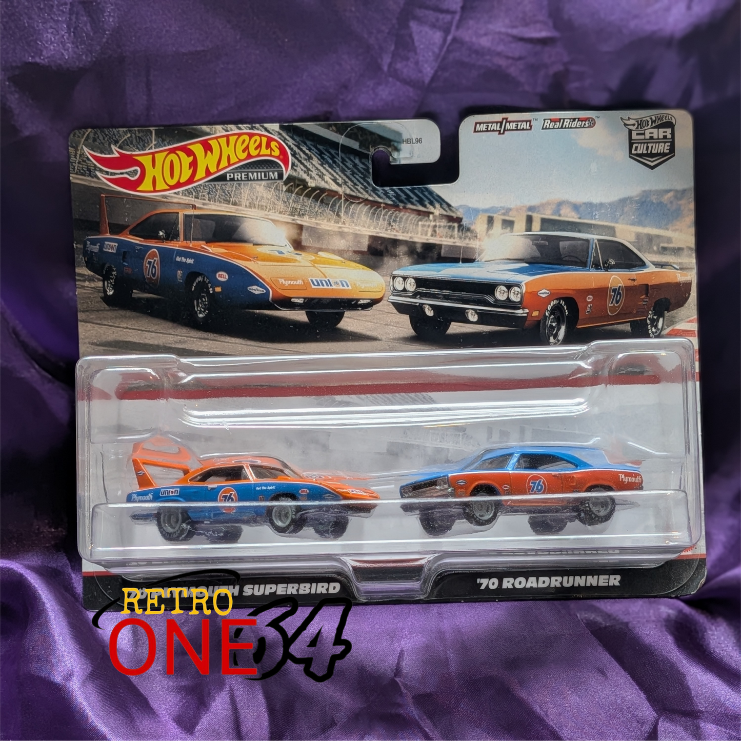 '70 Plymouth SuperBird & '70 Roadrunner
