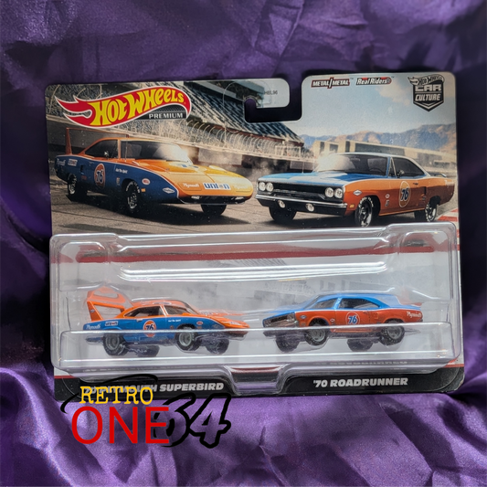 '70 Plymouth SuperBird & '70 Roadrunner